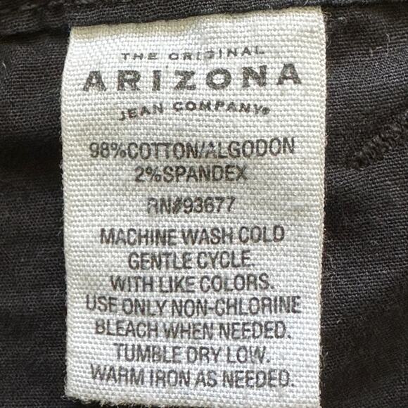 Women's Arizona Jean Co. Cuffed Black Shorts size‎ 11 - Picture 4 of 4